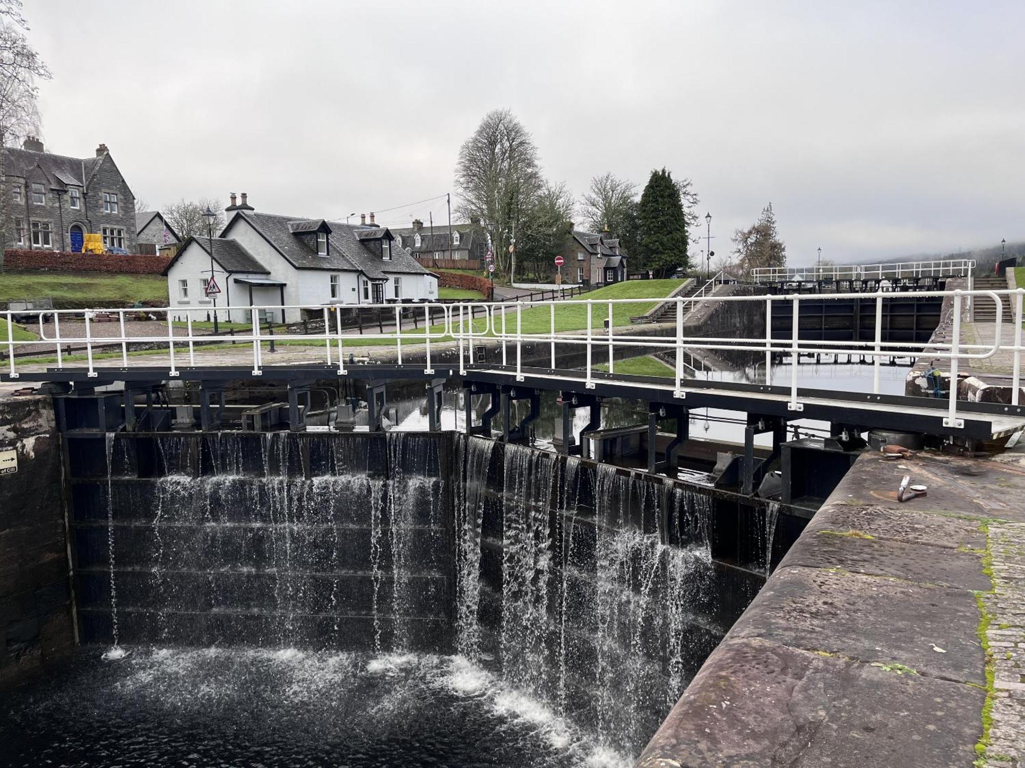 The Classrooms, Loch Ness Abbey - 142M2 Lifestyle & Heritage Apartment - Pool & Spa - The Highland Club - Resort On Lake Shores Fort Augustus Exterior foto